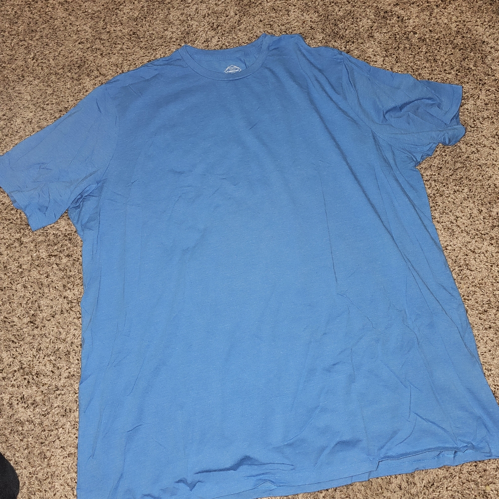 St. John's Bay Men's Sky Blue Short Sleeve Tee